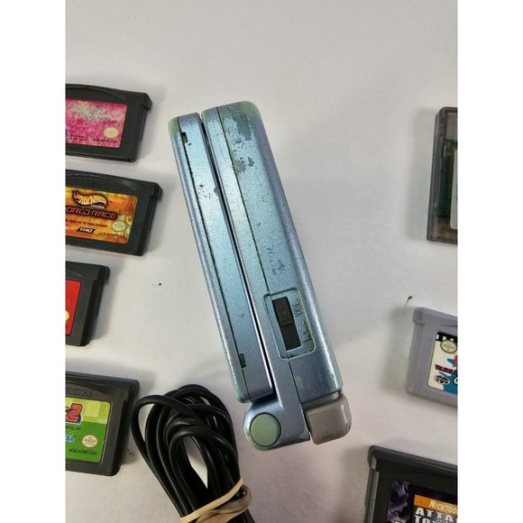 Nintendo Game Boy Advance SP Pearl Blue Bundle W/ 7 Games & Charger - Picture 9 of 10